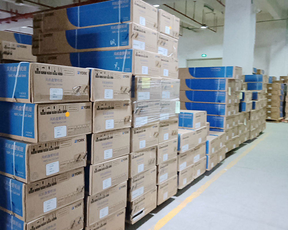 电商仓库.jpg